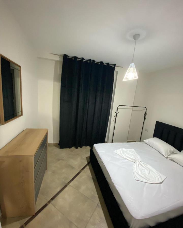Tirana View Apartment 3 With To Double Rooms! Esterno foto